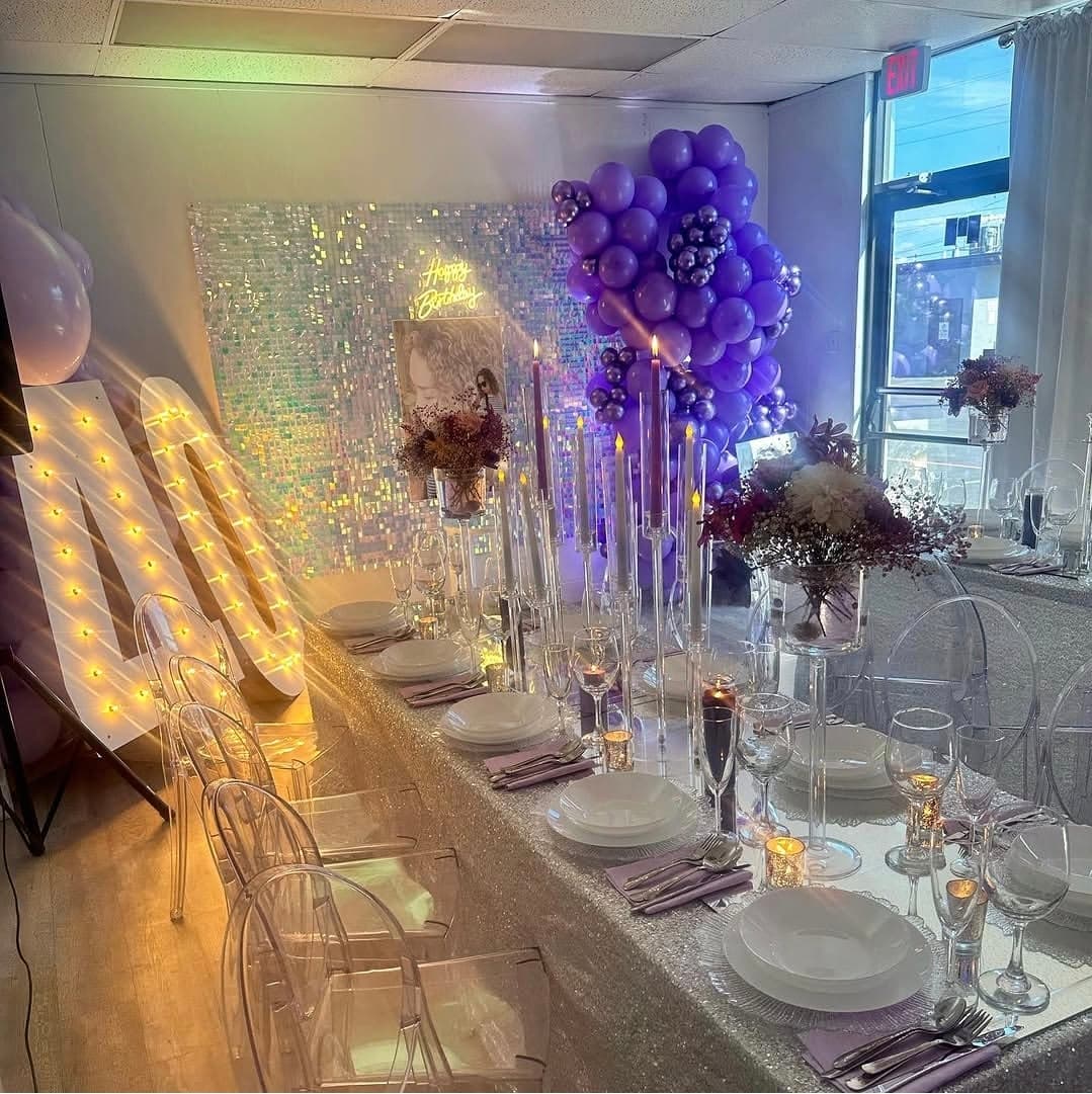 Flame Lily Private Dining gallery image 6